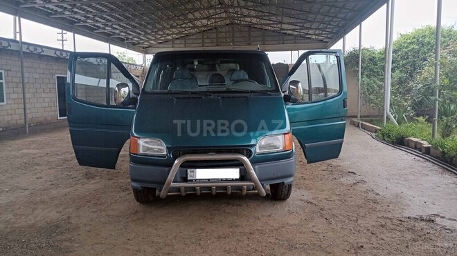 Ford Transit 1998, 343,720 km - 2.5 л - Salyan