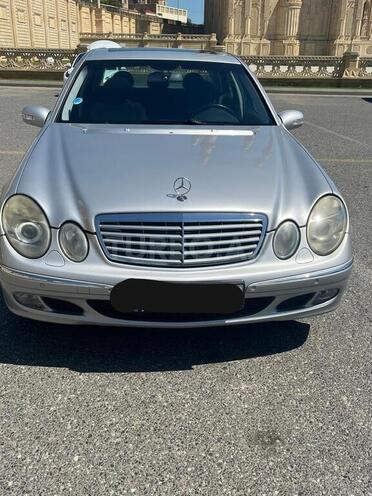 Mercedes E 240 2004, 283,000 km - 2.6 л - Bakı