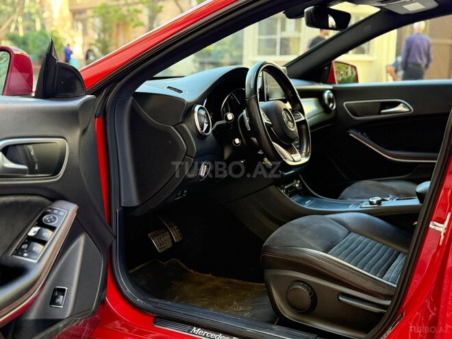 Mercedes CLA 200 2015, 84,000 km - 1.6 l - Bakı