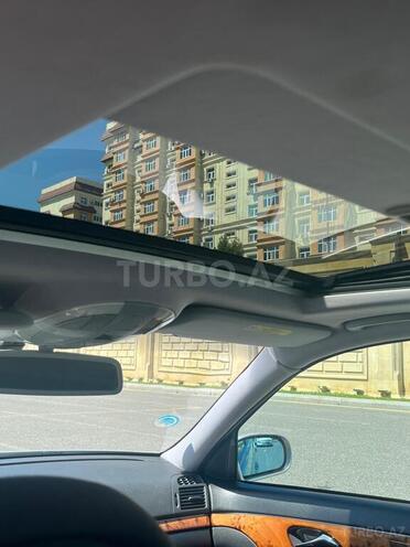 Mercedes E 240 2004, 283,000 km - 2.6 л - Bakı