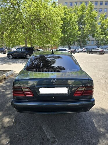 Mercedes E 220 d 2000, 504,000 km - 2.2 l - Bakı