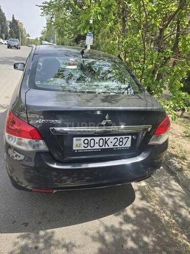 Mitsubishi Attrage 2014, 81,700 km - 1.2 l - Bakı
