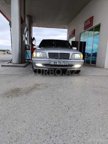 Mercedes C 230 2000, 376,000 km - 2.3 l - Bakı