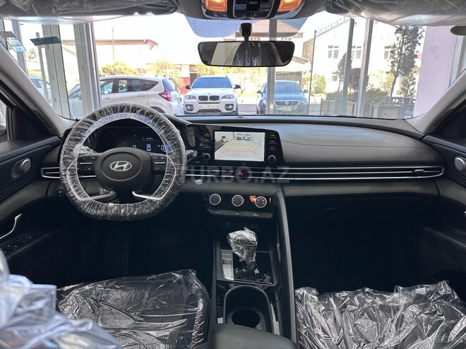 Hyundai Elantra 2024, 11,000 km - 1.5 l - Sumqayıt