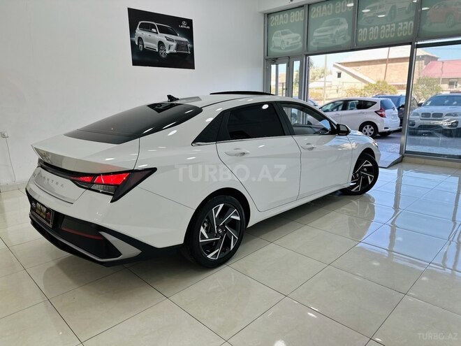 Hyundai Elantra 2024, 11,000 km - 1.5 l - Sumqayıt