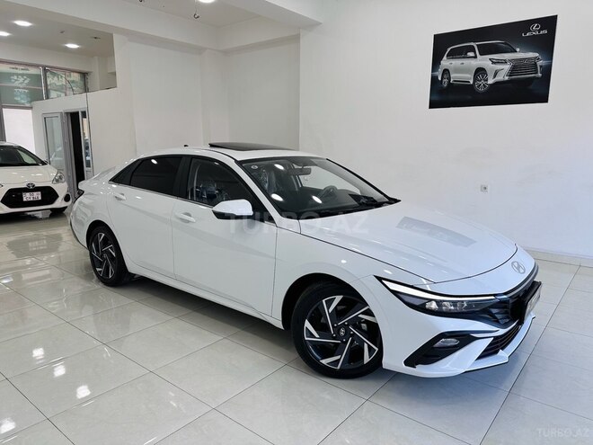 Hyundai Elantra 2024, 11,000 km - 1.5 l - Sumqayıt