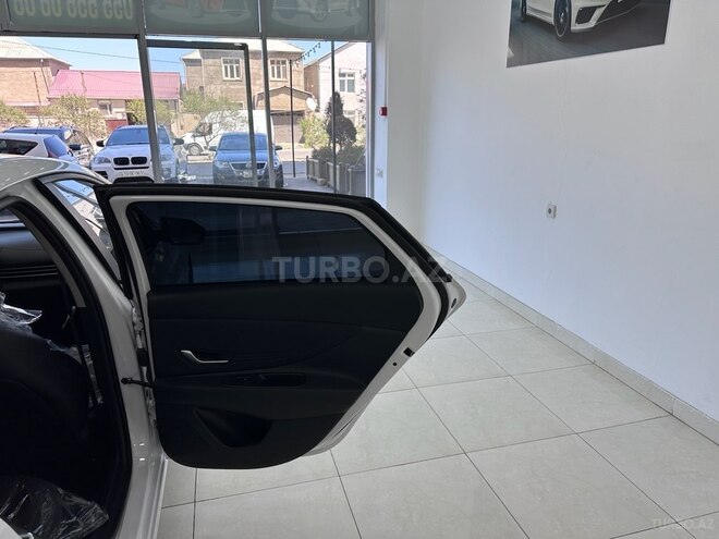 Hyundai Elantra 2024, 11,000 km - 1.5 l - Sumqayıt