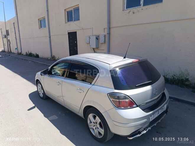 Opel Astra 2010, 290,000 km - 1.3 l - Bakı