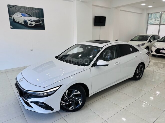 Hyundai Elantra 2024, 11,000 km - 1.5 l - Sumqayıt