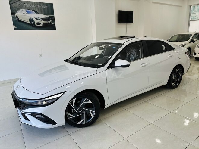 Hyundai Elantra 2024, 11,000 km - 1.5 l - Sumqayıt