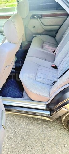 Mercedes E 220 1995, 245,678 km - 2.2 l - Gəncə