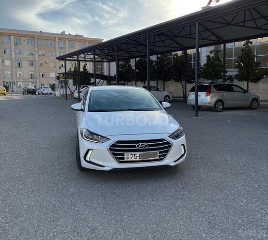 Hyundai Elantra 2016, 128,748 km - 2.0 l - Naxçıvan