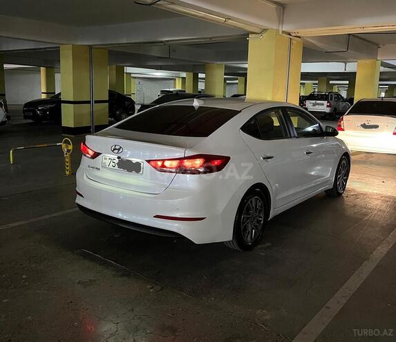 Hyundai Elantra 2016, 128,748 km - 2.0 l - Naxçıvan