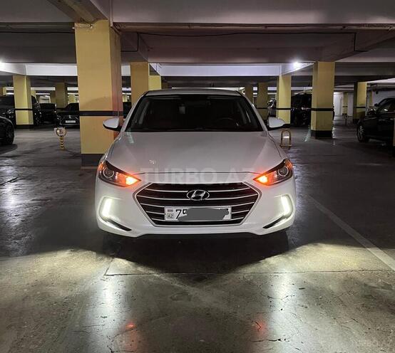 Hyundai Elantra 2016, 128,748 km - 2.0 l - Naxçıvan