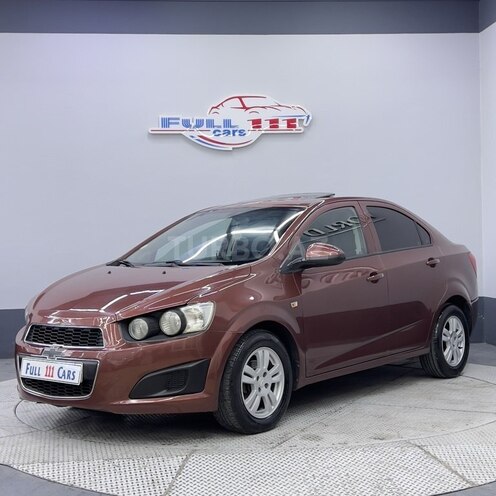 Chevrolet Aveo-5