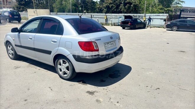 Kia Rio 2005, 410,000 km - 1.5 l - Bakı
