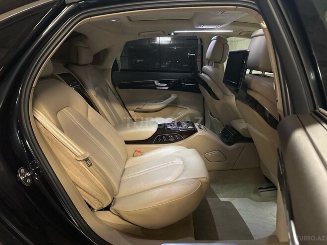 Audi A8 2014, 160,000 km - 4.0 l - Bakı