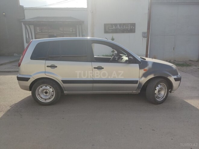 Ford Fusion 2007, 400,000 km - 1.4 l - Gəncə