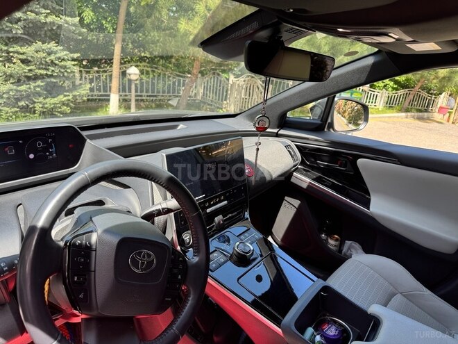 Toyota bZ4X 2023, 42,000 km - 0.0 l - Bakı