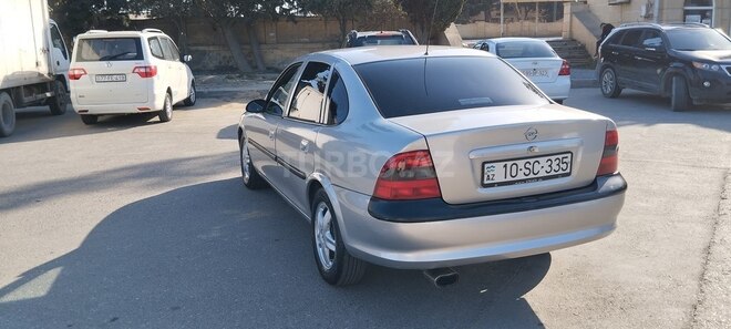 Opel Vectra 1997, 150,000 km - 2.0 l - Bakı