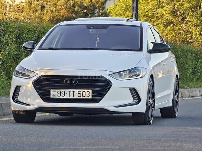 Hyundai Elantra 2018, 172,698 km - 2.0 л - Qəbələ