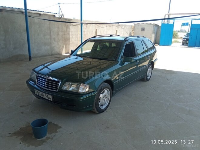 Mercedes C 200 2000, 427,000 km - 2.0 l - Bakı