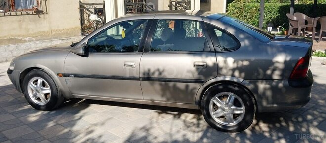 Opel Vectra 1997, 402,000 km - 2.0 l - Bakı