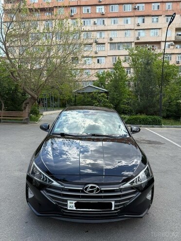 Hyundai Elantra 2019, 80,000 km - 1.4 l - Bakı