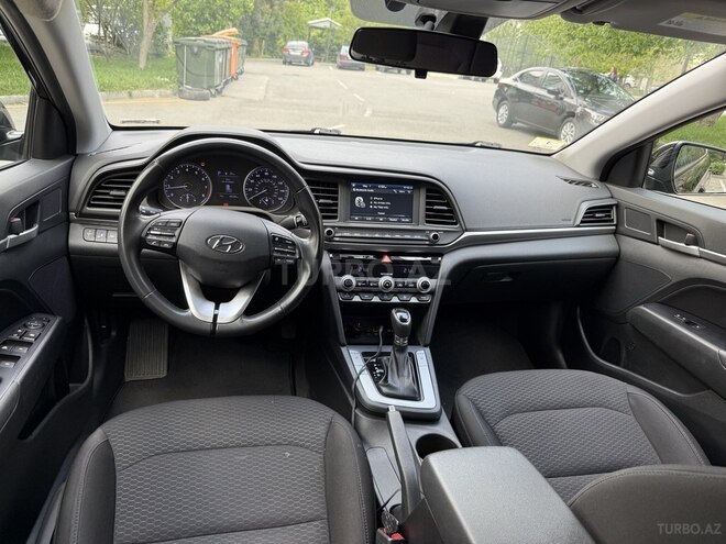 Hyundai Elantra 2019, 80,000 km - 1.4 l - Bakı