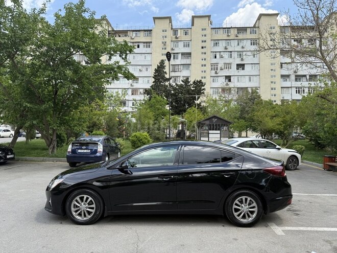 Hyundai Elantra 2019, 80,000 km - 1.4 l - Bakı