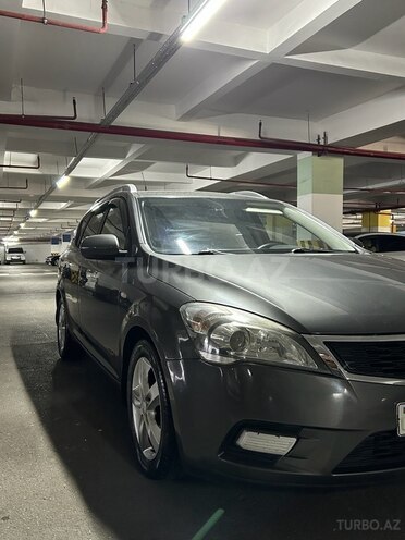 Kia Ceed 2009, 220,128 km - 1.6 л - Bakı