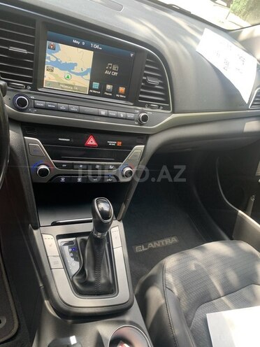 Hyundai Elantra 2017, 160,000 km - 2.0 l - Bakı