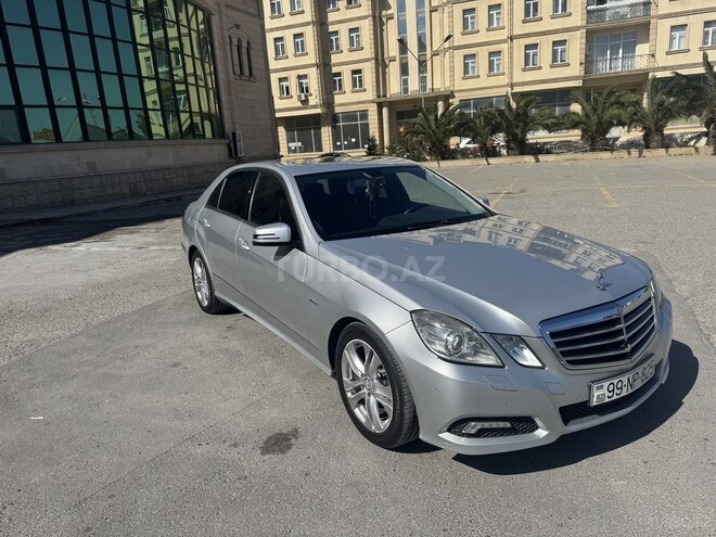 Mercedes E 200 2010, 212,000 km - 1.8 l - Bakı