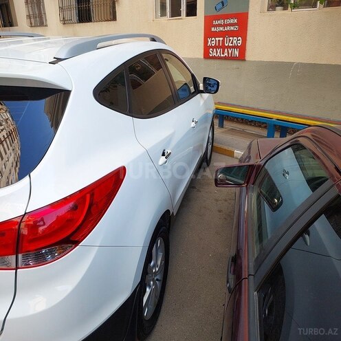 Hyundai ix35 2013, 164,000 km - 2.0 l - Bakı