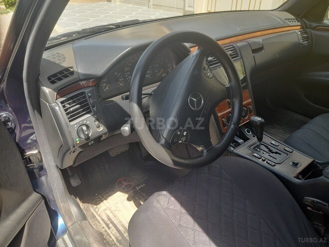 Mercedes E 200 1997, 595,500 km - 2.0 l - Gəncə