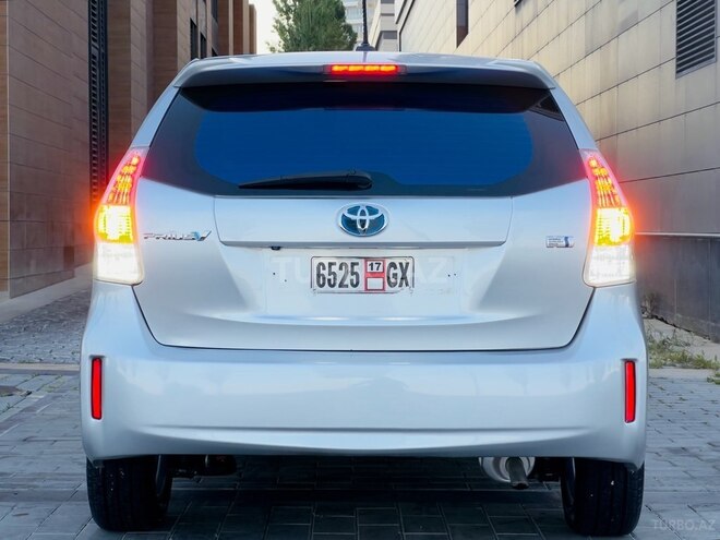Toyota Prius V 2012, 185,000 km - 1.8 л - Bakı