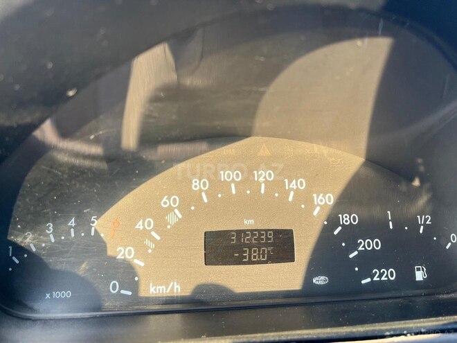 Mercedes A 190 2000, 300,000 km - 1.9 l - Bakı