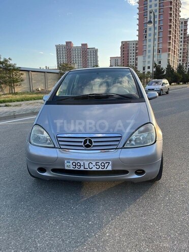 Mercedes A 190 2000, 300,000 km - 1.9 l - Bakı