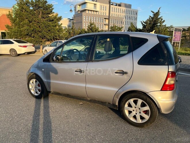 Mercedes A 190 2000, 300,000 km - 1.9 l - Bakı