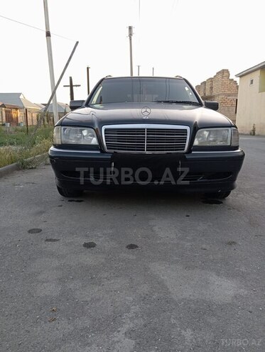 Mercedes C 200 2000, 450,000 km - 2.0 l - Kürdəmir