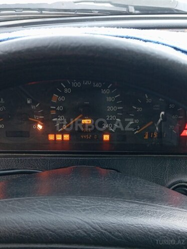 Mercedes C 200 2000, 450,000 km - 2.0 l - Kürdəmir