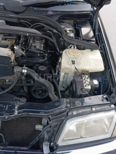 Mercedes C 200 2000, 450,000 km - 2.0 l - Kürdəmir