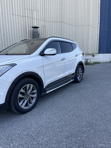 Hyundai Santa Fe-9