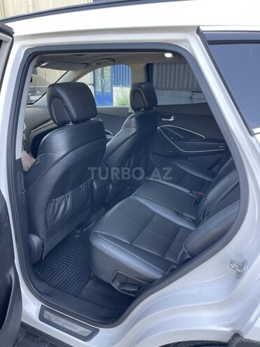 Hyundai Santa Fe-20