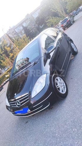 Mercedes A 180 2011, 229,000 km - 1.7 l - Bakı
