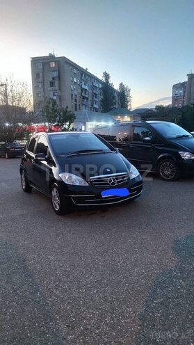 Mercedes A 180 2011, 229,000 km - 1.7 l - Bakı