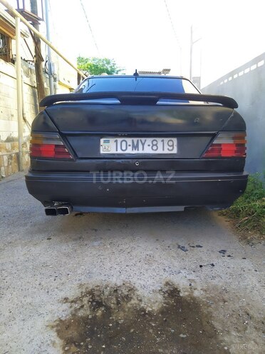 Mercedes E 300 d 1989, 282,646 km - 3.0 л - Bakı