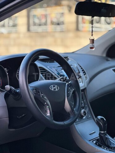 Hyundai Elantra 2014, 131,200 km - 1.8 л - Bakı