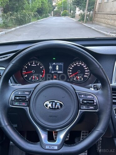 Kia K5-5