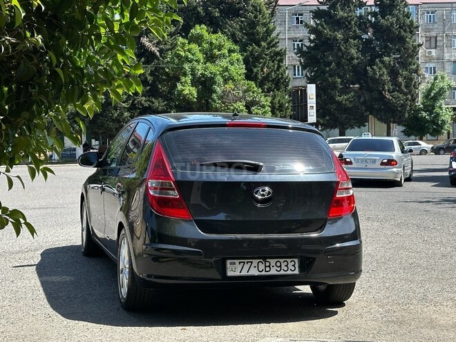 Hyundai i30-6